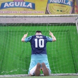 Meet your Posher, Felipe